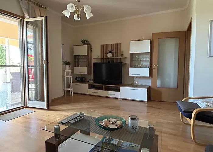 Holiday Home Villa Romantica
