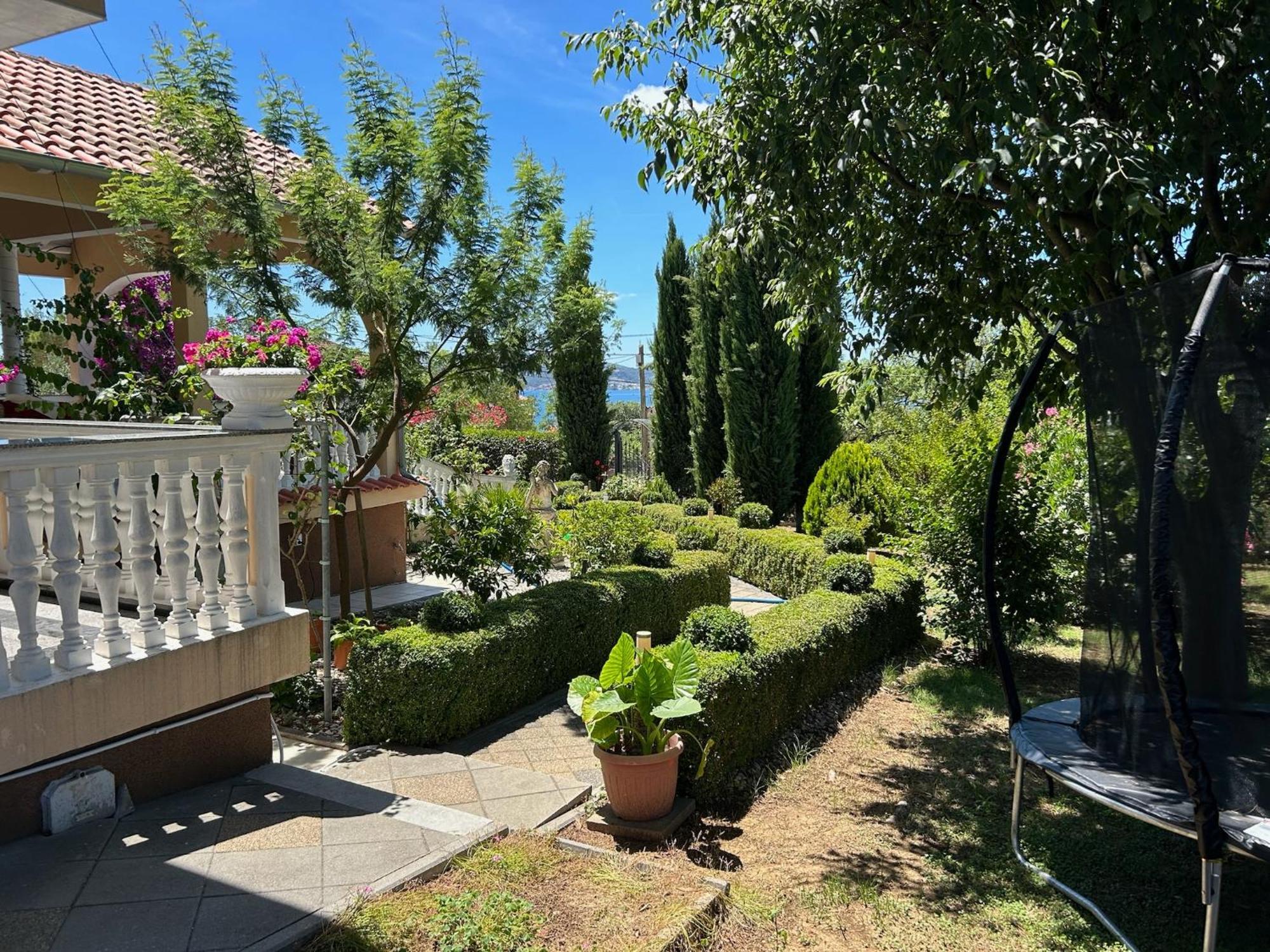 Romantica Sveti Filip i Jakov
